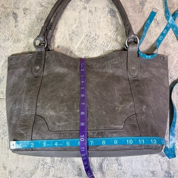 Frye Melissa Shoulder Tote Bag Ice Gray - Picture 11 of 13